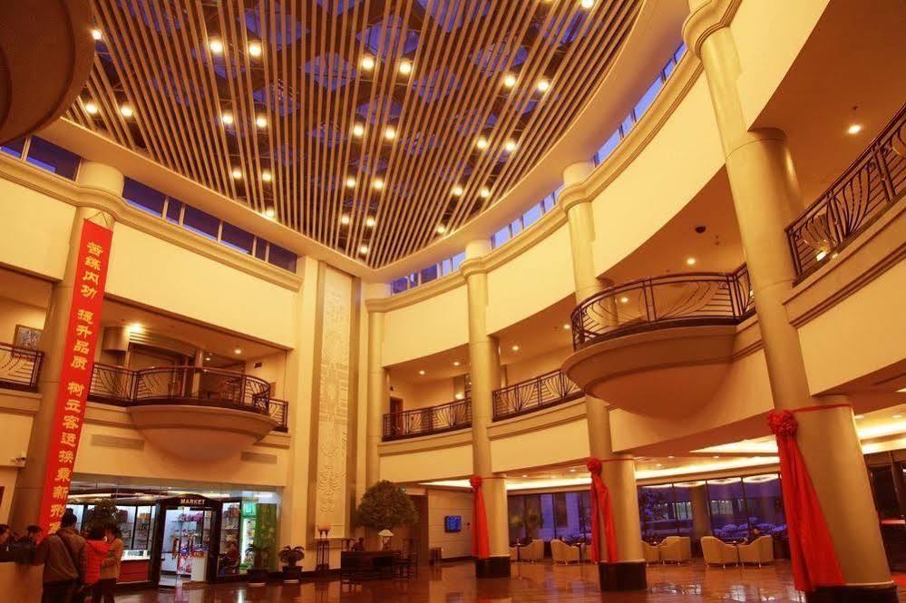 Shenyang Airport Hotel エクステリア 写真